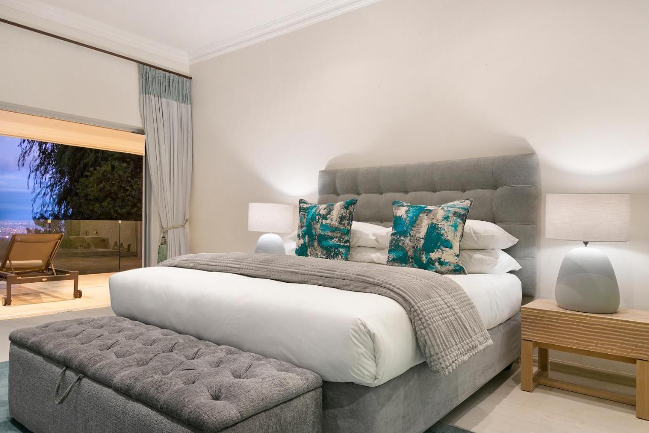 Luxury Serviced Mountain Villa In Constantia Cape Town Exterior photo